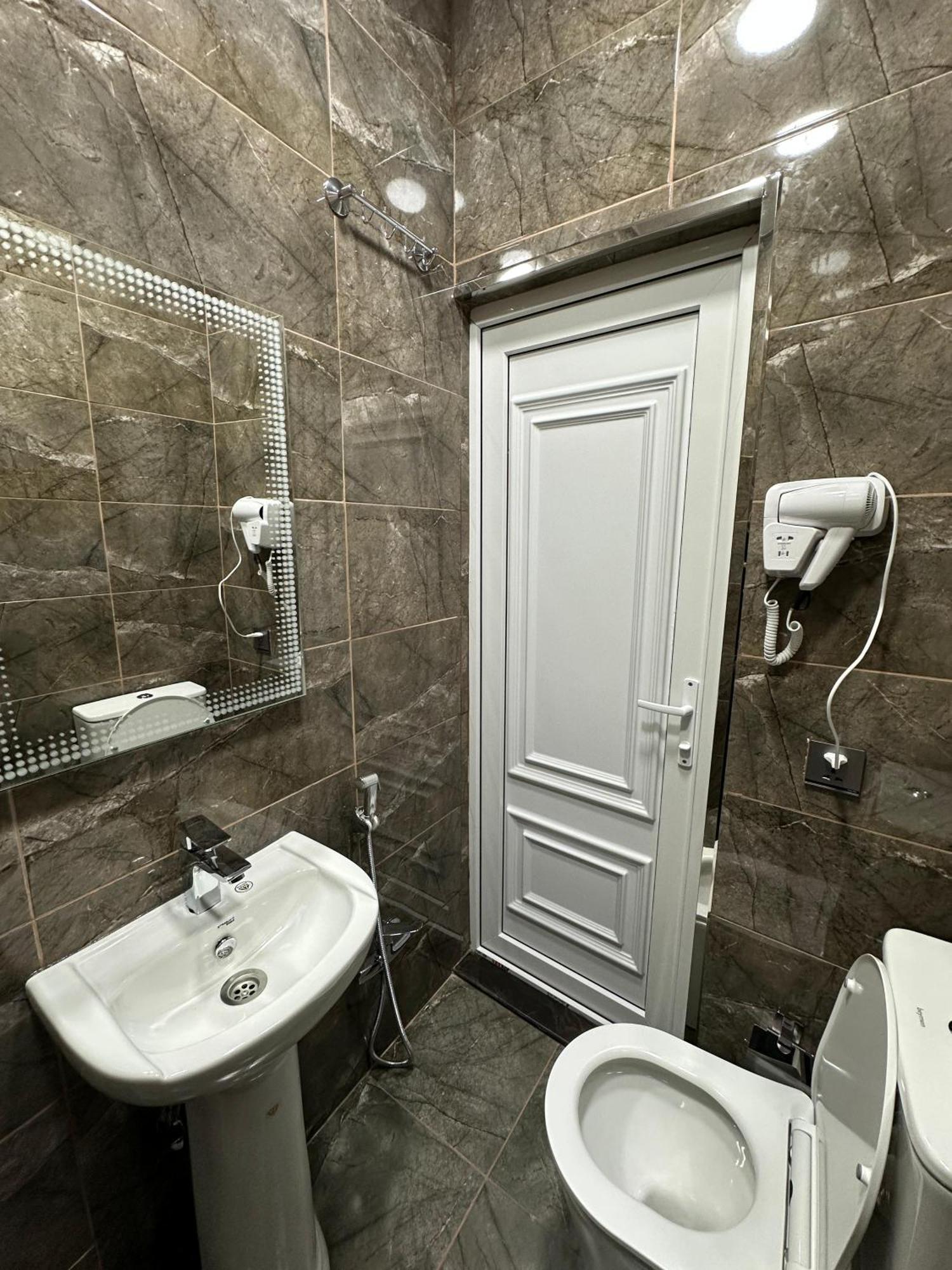 Nemi Museum Hotel Baku Ngoại thất bức ảnh
